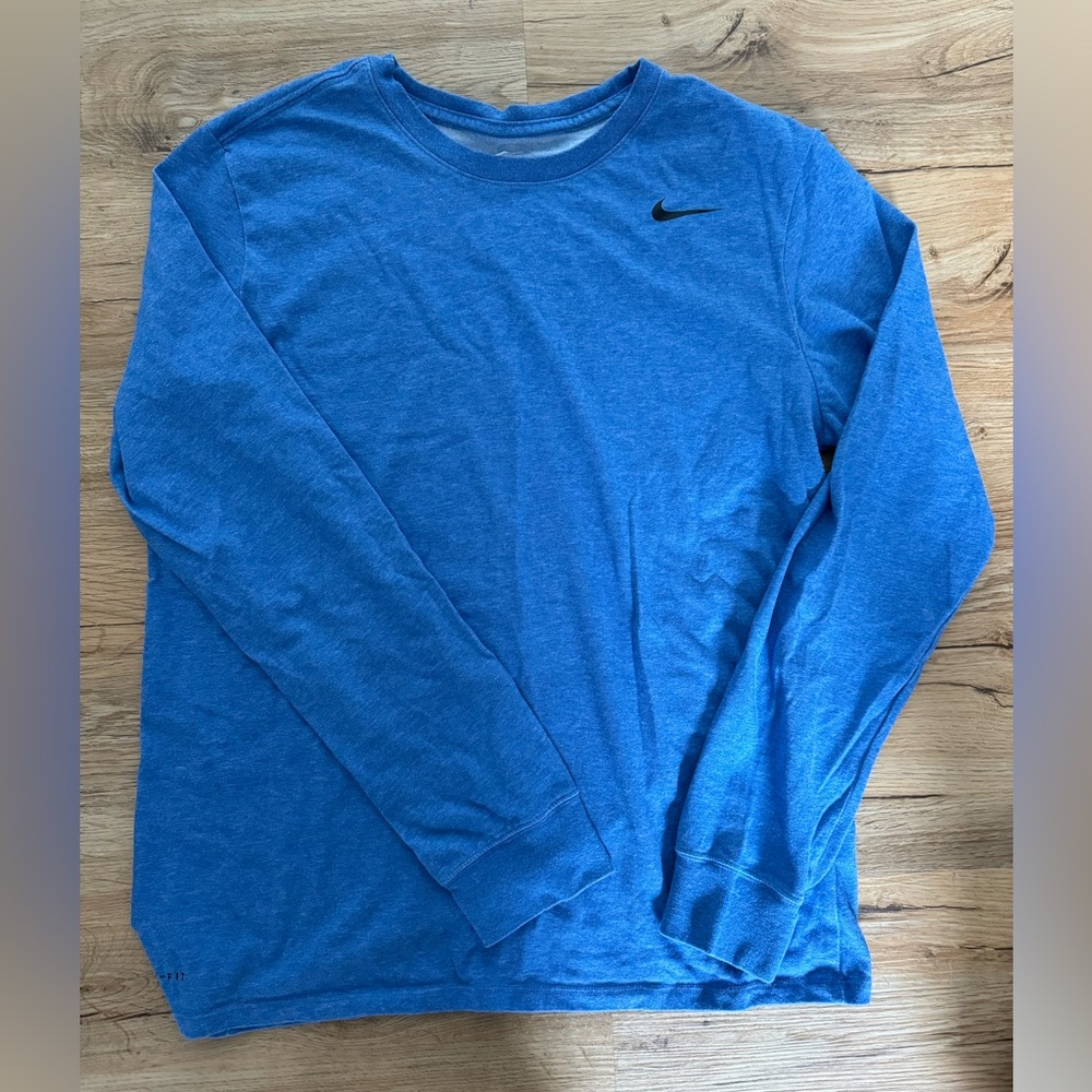 Nike shirt